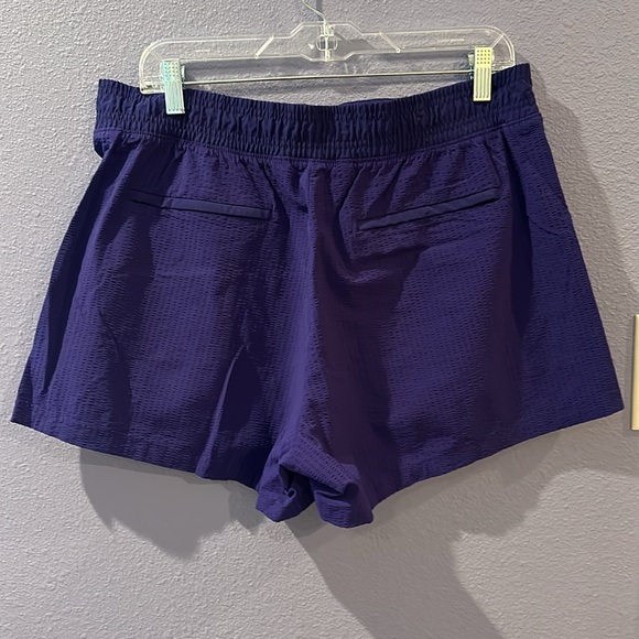 Athleta Textured Brooklyn Shorts, Purple, Size 14 - Picture 2 of 5